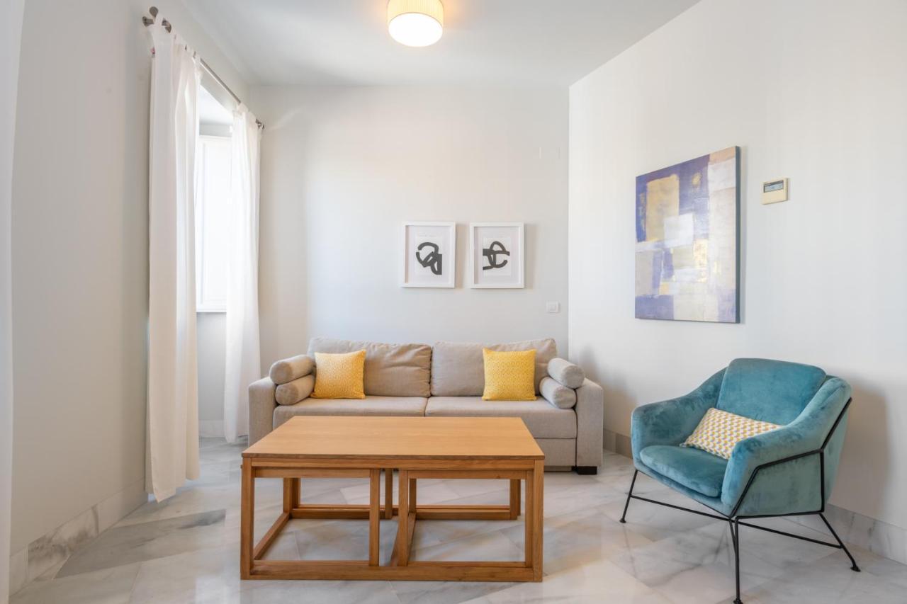 Pinar Vip Class Malaga C/Alcazabilla 外观 照片